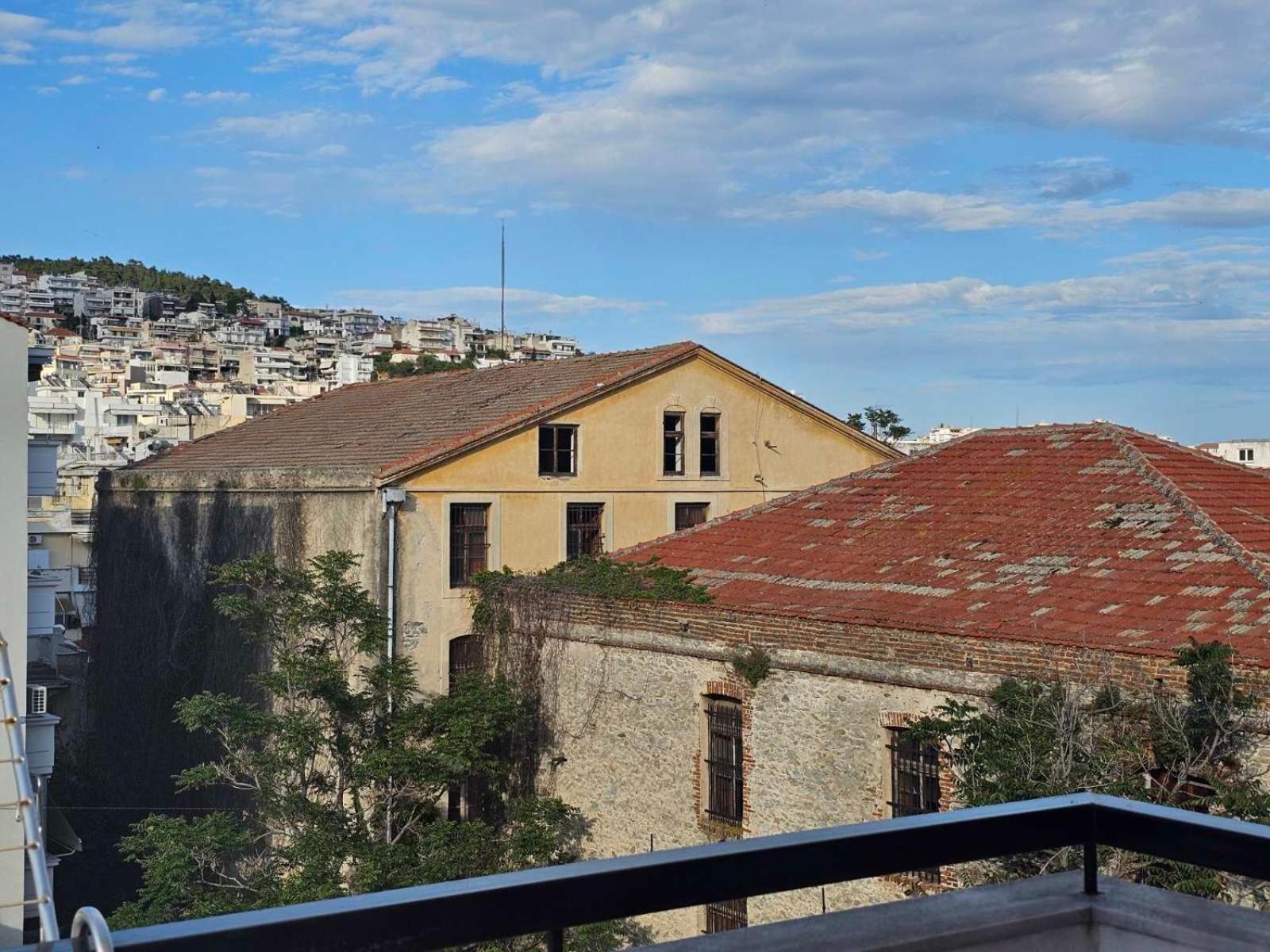 Rooftops Apartment